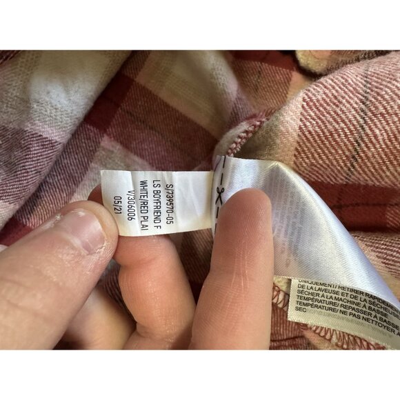 Old Navy The Boyfriend Shirt Size Medium Plaid Long Sleeve Button Down Cotton - Picture 12 of 13